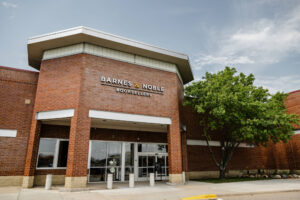 barnes and noble exterior